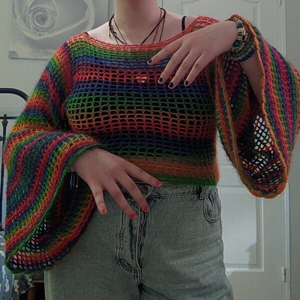 Haut manches chauve-souris porté